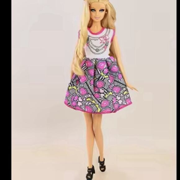 Barbie Doll Clothing Lot Of 6 Dresses Gown Outfit Vintage Modern - Picture 4 of 10